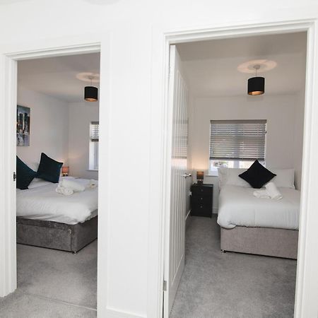 New 2Bd Pontac Flat In The Heart Of Didcot Vila Exterior foto